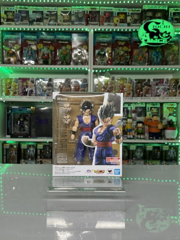 Bandai sh figuarts Dragon Ball Super  Ultimate Son Gohan Super Hero
