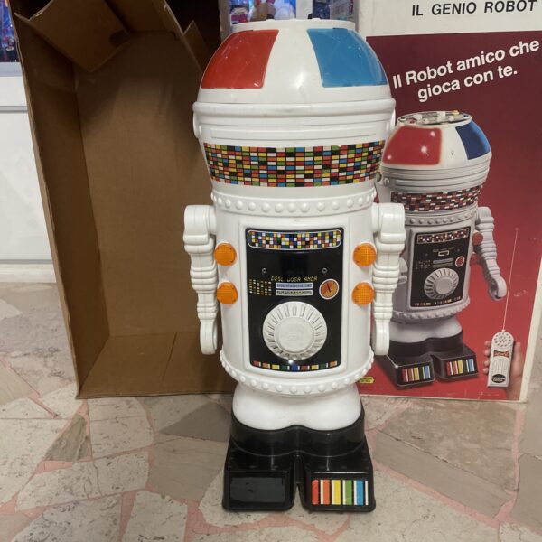 Estrela - PERCIVAL Il Genio Robot - telecomandato con Simon - immagine 3