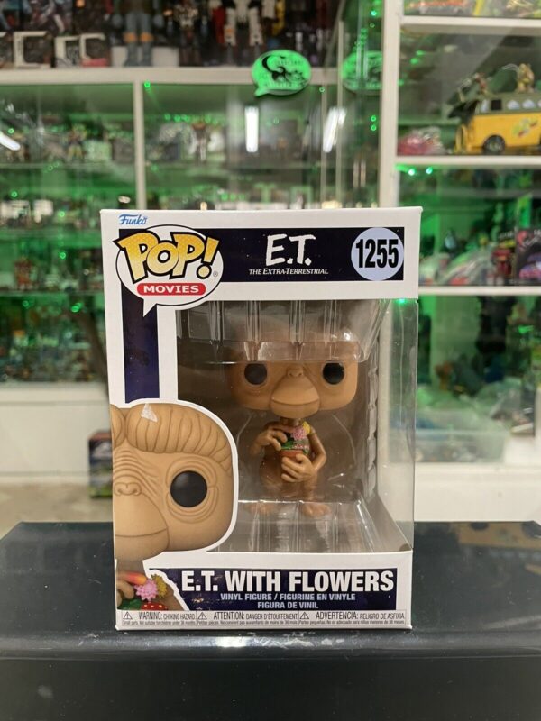 FUNKO POP - Movies - E.T.  # 1255 E.T. With Flowers