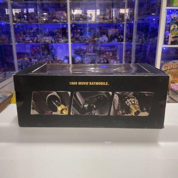 HOT WHEELS Elite BATMAN 1989 Movie Batmobile - 1/18 Limited Edition - immagine 9