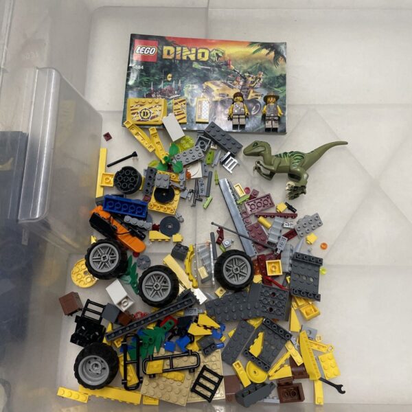 LEGO  Dino 5884 " Raptor Chase "  Completo 100%