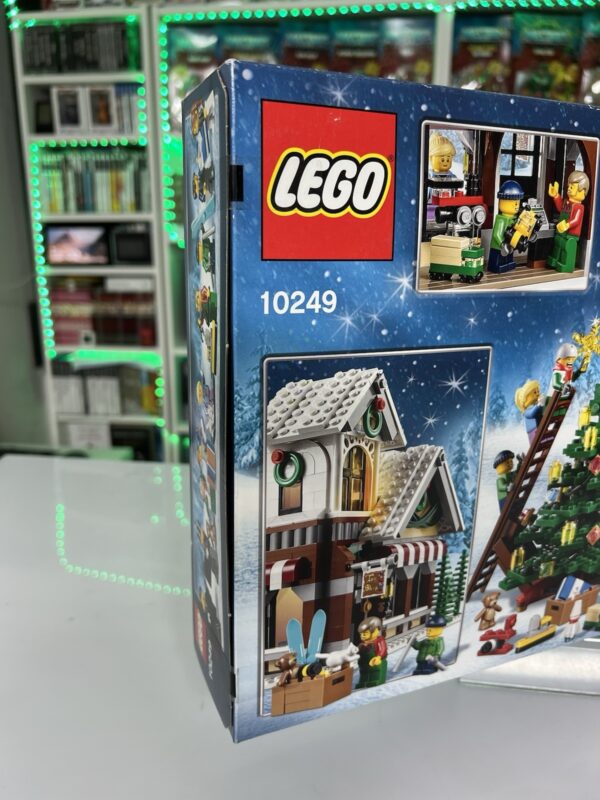 Lego Creator - Set 10249 - Winter Toy Shop - immagine 5