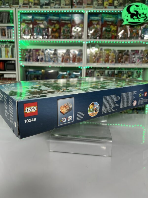 Lego Creator - Set 10249 - Winter Toy Shop - immagine 7