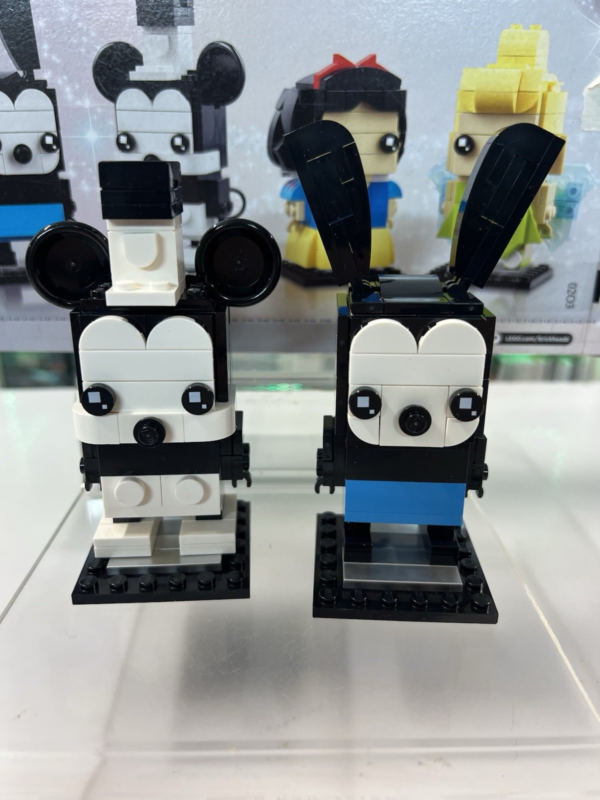 Lego serie Brickheadz - set 40622 Disney 100th celebration solo 2 personaggi - immagine 3