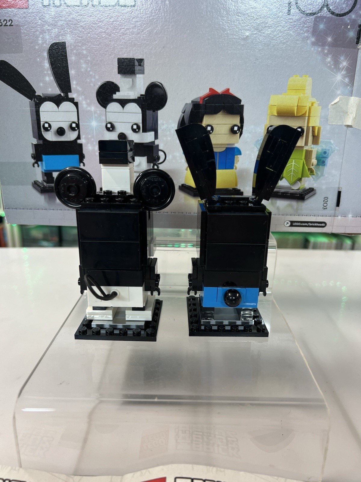 Lego serie Brickheadz - set 40622 Disney 100th celebration solo 2 personaggi - immagine 4