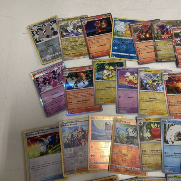 Lotto Carte Pokemon mix 500 ITA ENG JAP Rare e Brillanti Recenti Pikachu D - immagine 7