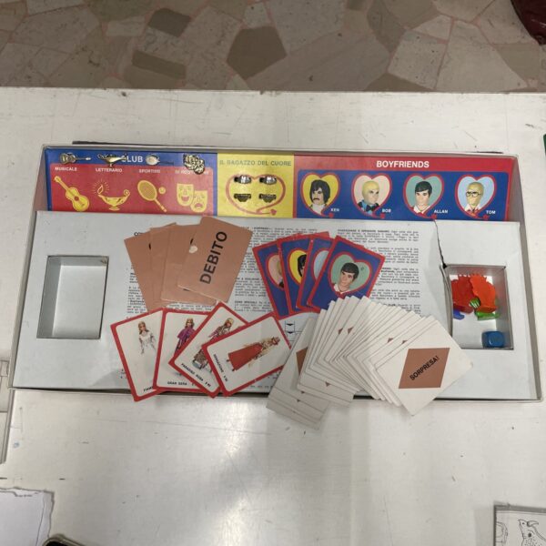 Mattel Giochi - Gioco da Tavolo  BARBIE la Reginetta del Ballo - immagine 5