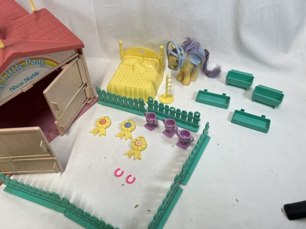 My Little Pony Show Stable Vintage Anni 80 - immagine 19