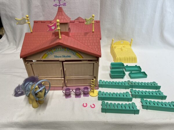 My Little Pony Show Stable Vintage Anni 80 - immagine 5