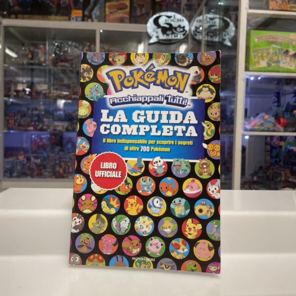 Nintendo Pokemon La Guida Completa  ITALIANA Ufficiale !!!