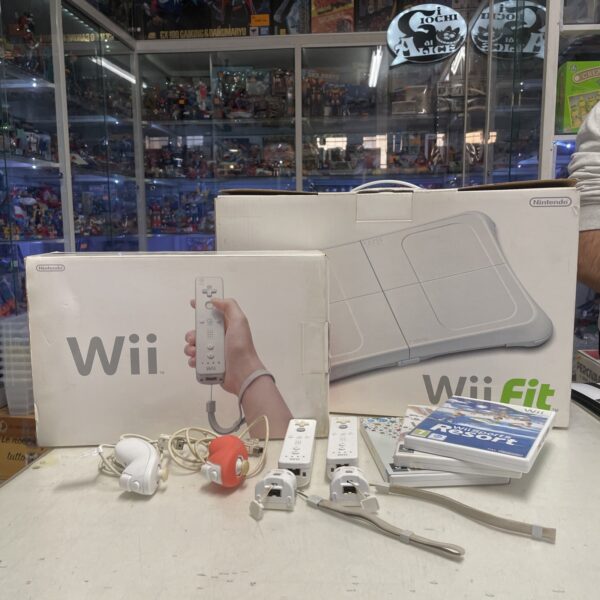 Nintendo Wii Consolle 2 controller motion plus + giochi  PAL ita