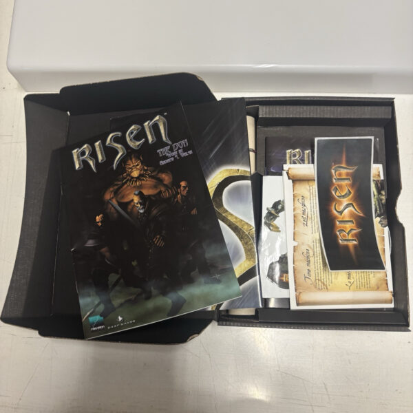 PC RISEN Collectors Edition PAL ita SOLO BOX ed EXTRA NO GIOCO leggi descr - immagine 8