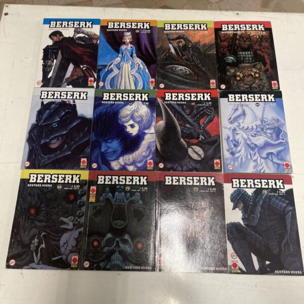 STAR COMICS Lotto Berserk prima edizione sottiletta 44 Volumi 25-72 - immagine 5