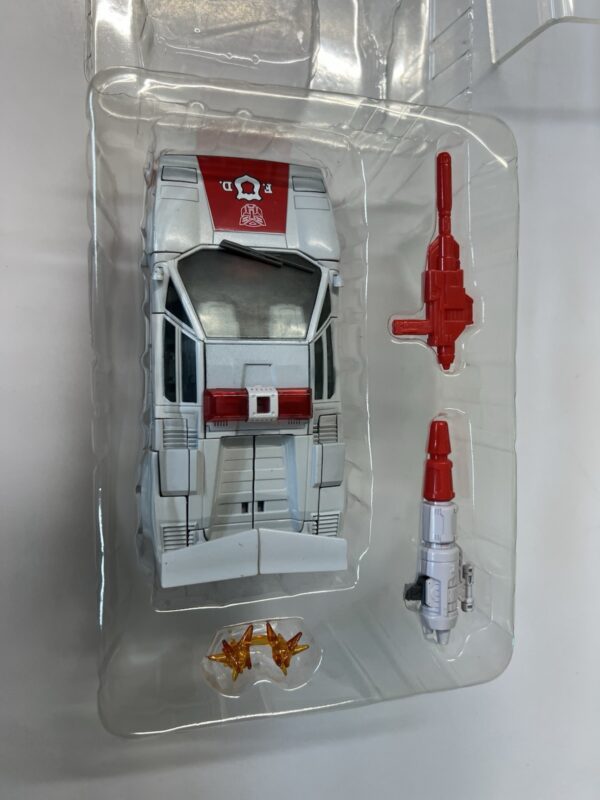 Takara Tomy Transformers - Masterpiece MP-14+ Alert - immagine 13