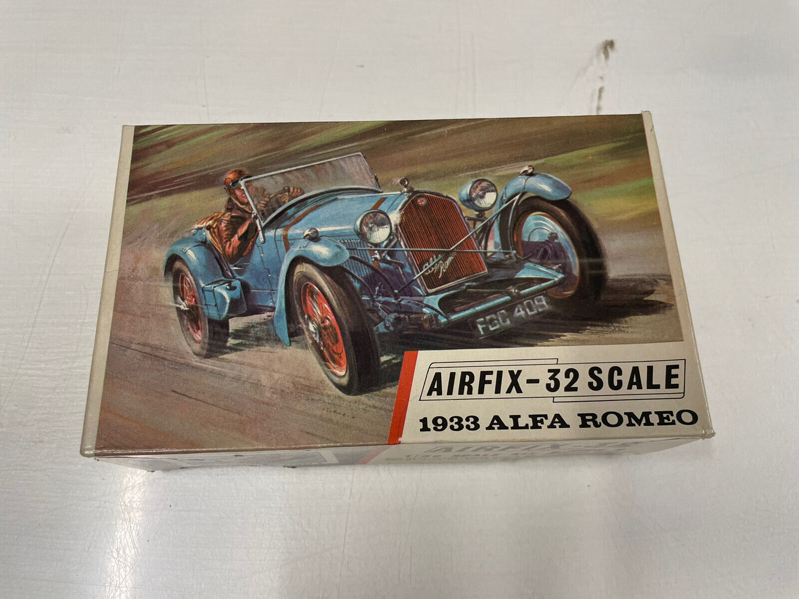 AIRFIX-32-Scale-1933-alfa-romeo-Model-Kit-134294890461