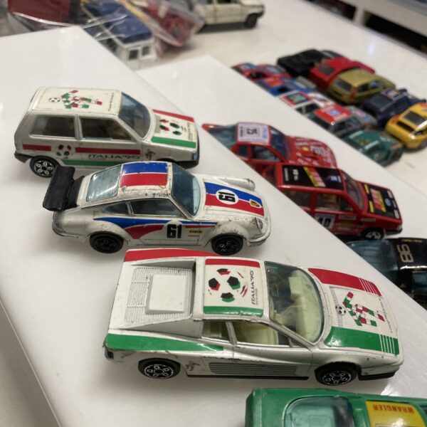 BURAGO Porsche Ferrari Alfa Romeo Pegeout Fiat BMW Lotto  1/43 - immagine 10
