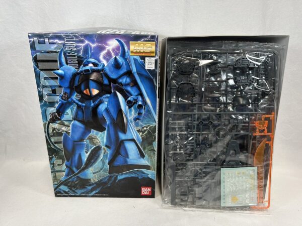Bandai Modeli Kit Master Grade MG 1/100 MS-07B Gouf - immagine 5