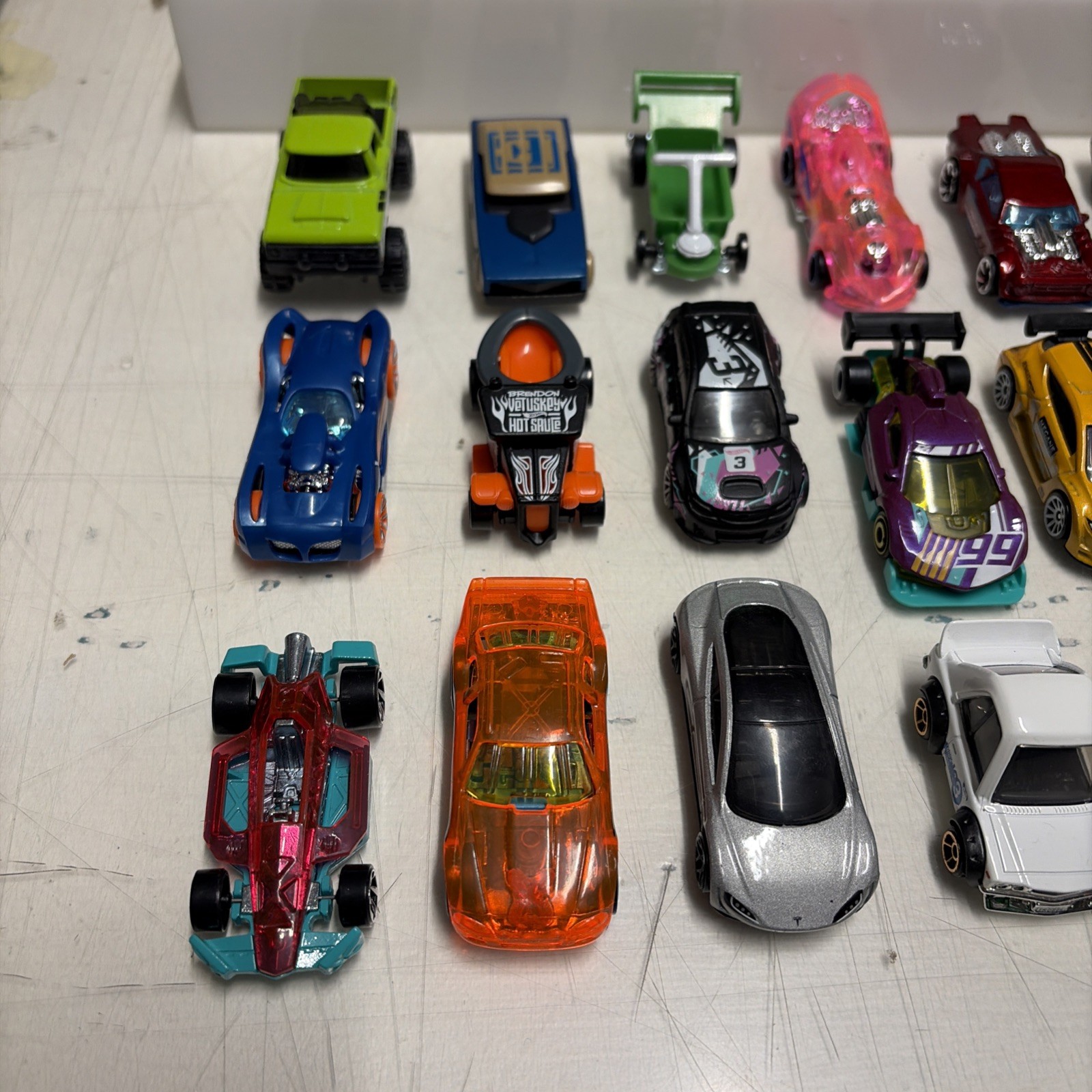 HOT WHEELS Lotto Auto e Mezzi 55 Pezzi Usati Perfetti - immagine 3