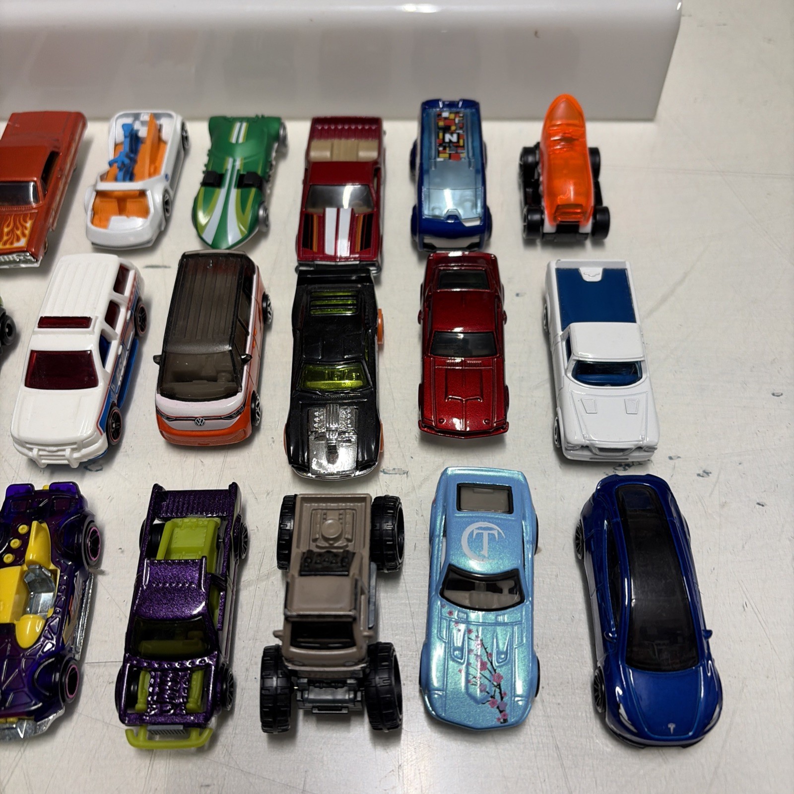 HOT WHEELS Lotto Auto e Mezzi 55 Pezzi Usati Perfetti - immagine 6