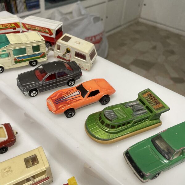 HOT WHEELS Matchbox  Corgi Majorette LOTTO 1/55 - immagine 7