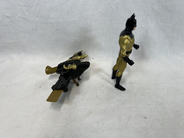 Kenner Batman Dark Knight Series - Batman Tec-Shield - immagine 6