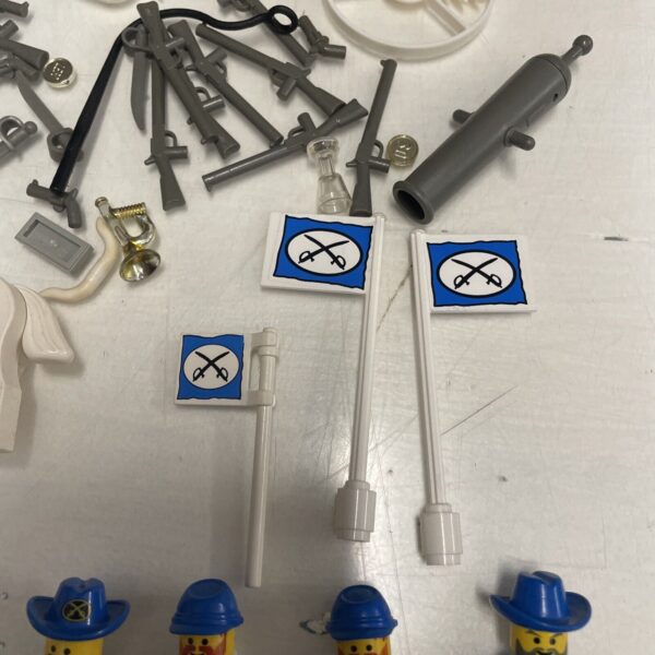 LEGO 6769 - Cow Boys - Fort Legoredo - in ITALIA Pirati - immagine 11