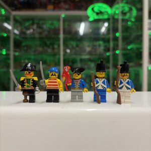 LEGO Minifigure Pirati Pirates 7 Pz Lotto Completi C