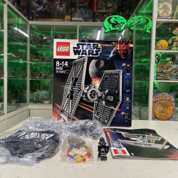 Lego STAR WARS - 9492 TIE Fighter Ottime Condizioni