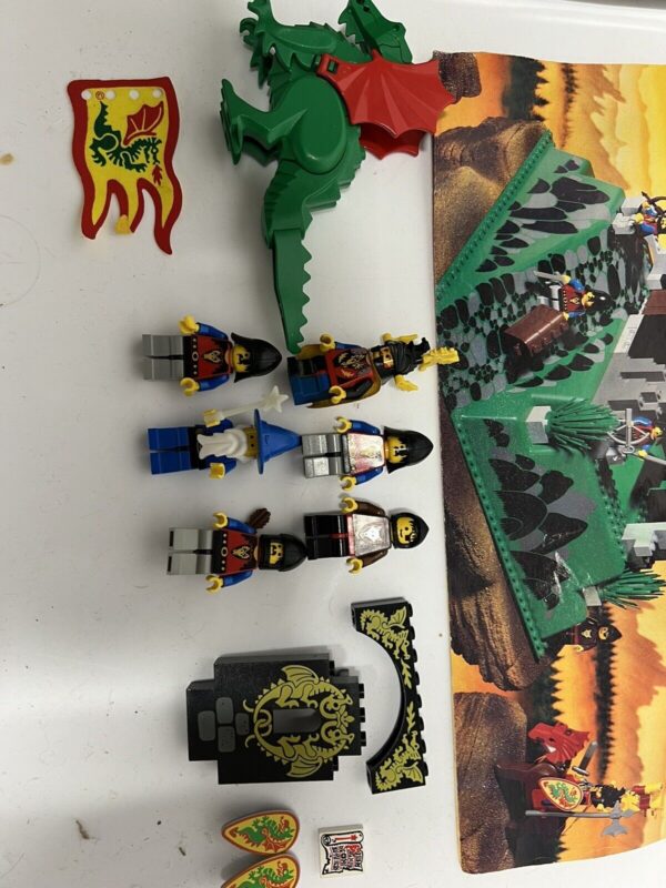 Lego Serie Castle - Set 6082 Fire Breathing Fortress - 100% Completo - immagine 8