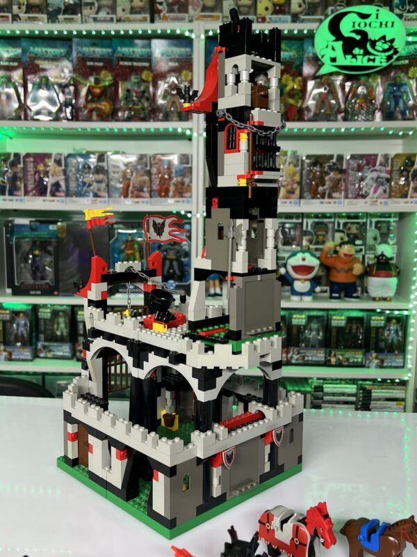 Lego Serie Castle - Set 6097 Vintage Night Lord's Castle - immagine 11