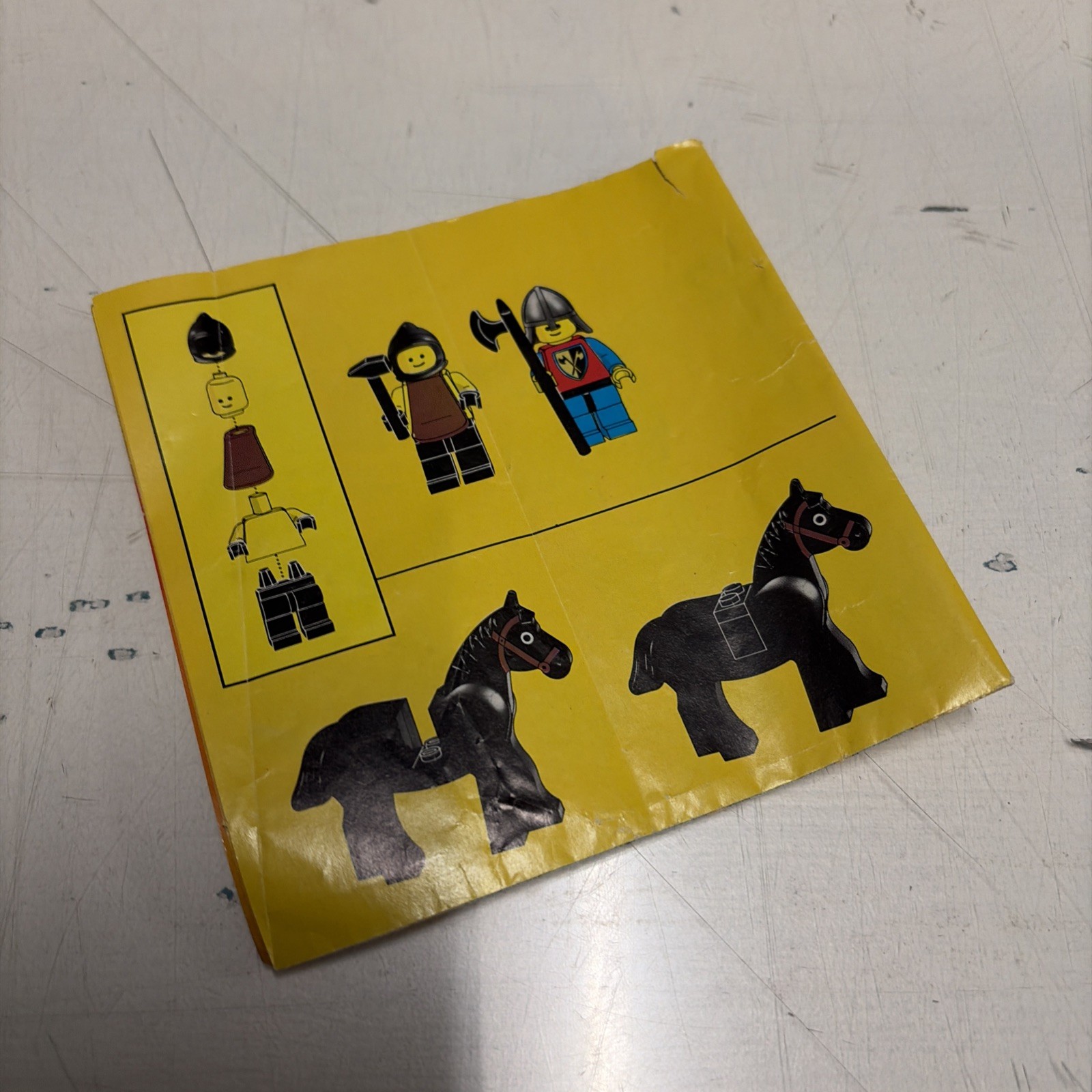 Lego System Classic Castle 6040 - Blacksmith shop - completo 100% Vintage - immagine 8