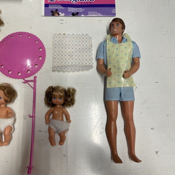 MATTEL - BARBIE - The Heart Family Bathtime Fun Double Stroller - immagine 4