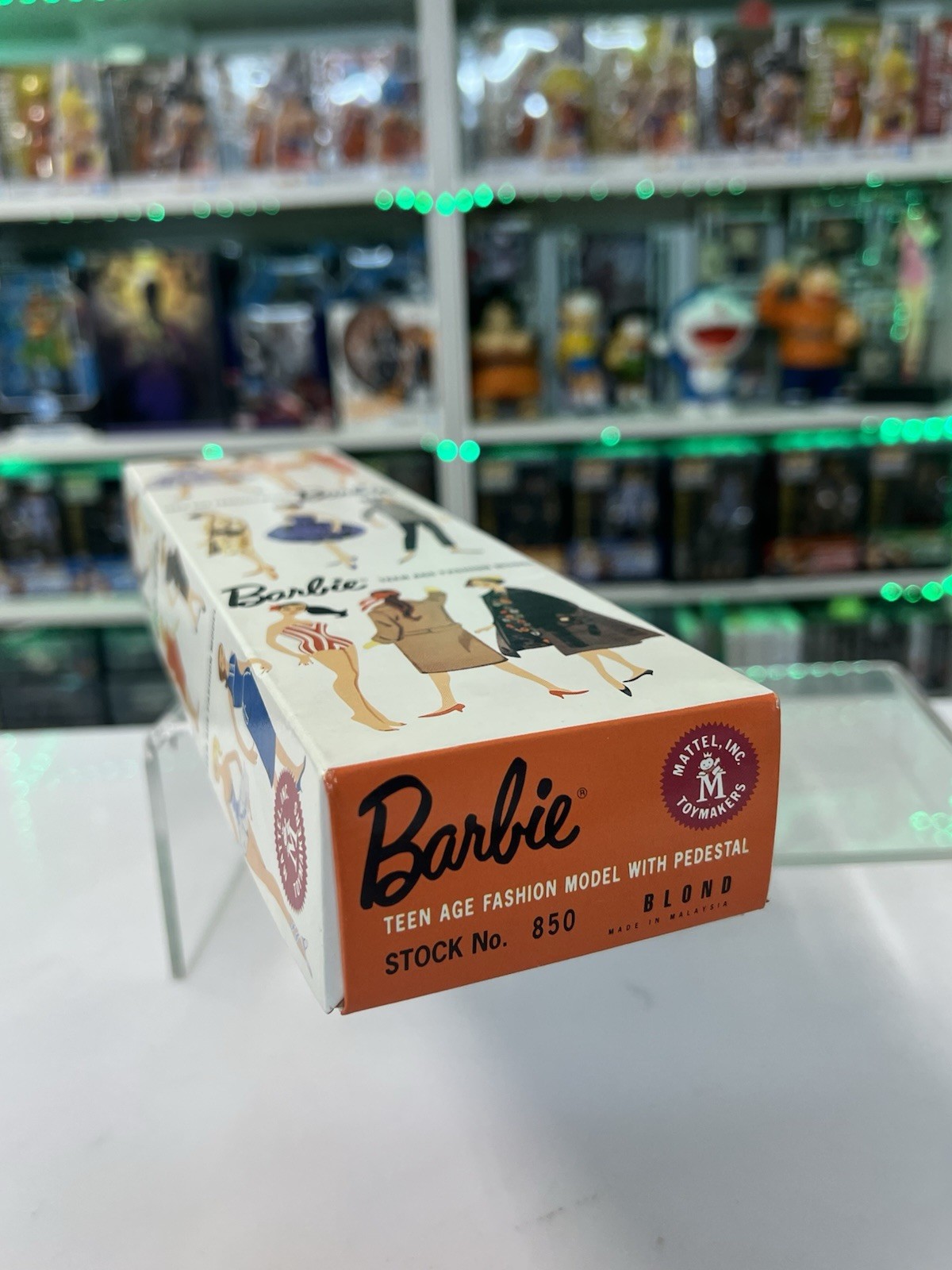 Mattel - 35th Anniversary - Original 1959 Barbie Doll & Package Reproduction - immagine 7