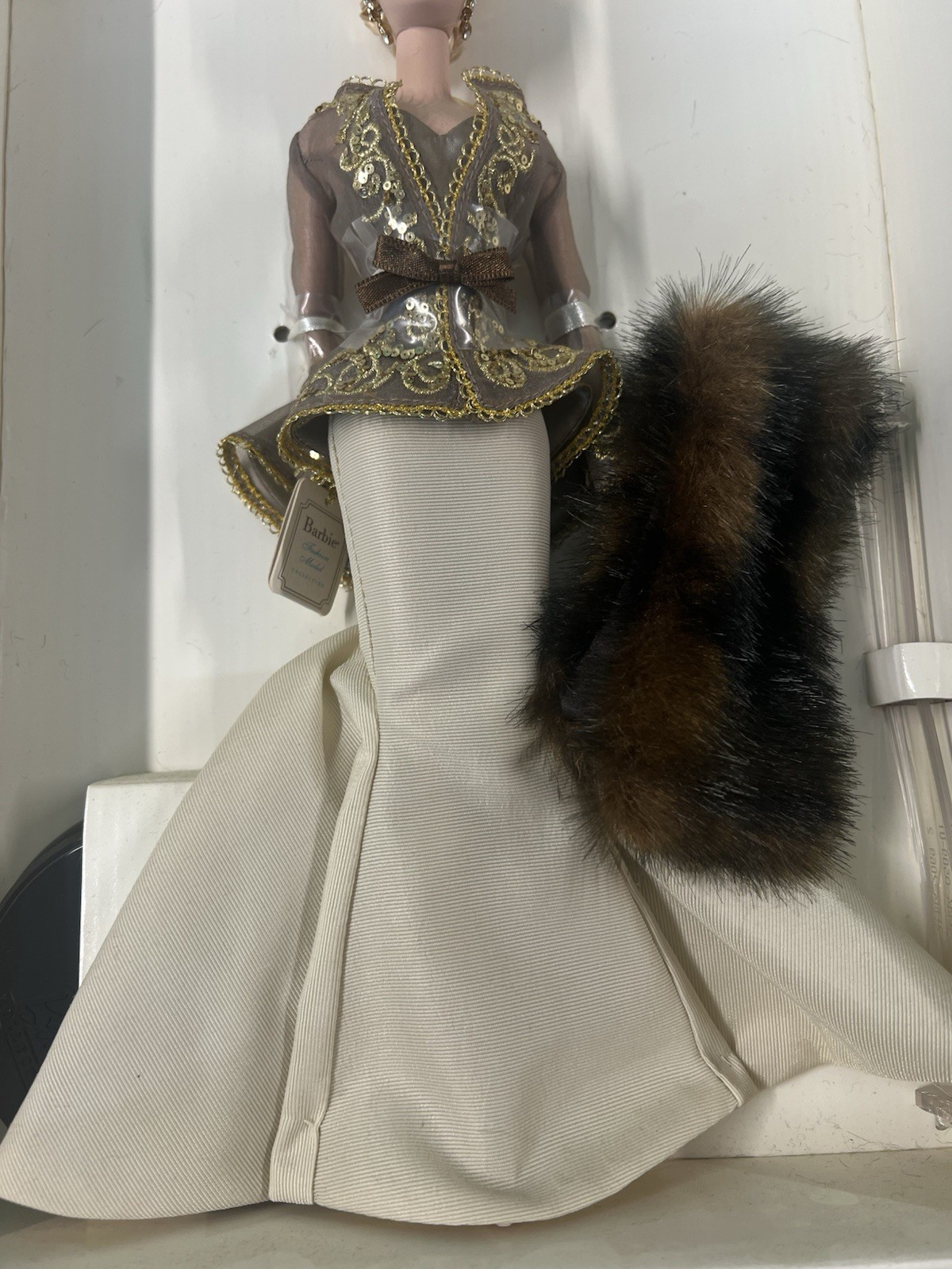 Mattel Barbie - Fashion Model Collection - Silkstone Capucine FMC - immagine 12