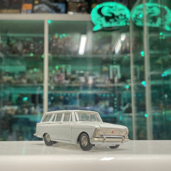 NOVOEXPORT. Moskvitch 427 break 1976 scala 1/43 Made in USSR 1:43