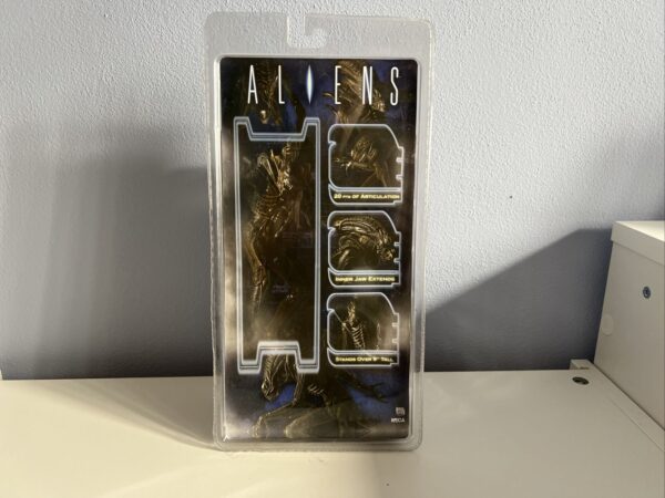Neca - Reel Toys -  Aliens - Nuovo -  Figure 23cm - immagine 5