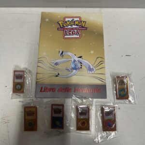 Pokemon Nintendo LOTTO spille + Libro delle Medaglie LEGA League Vintage NEO