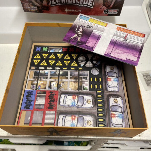 Asmodee Asterion ZOMBICIDE gioco da tavolo in italiano  - come NUOVO 1a Versione - immagine 9