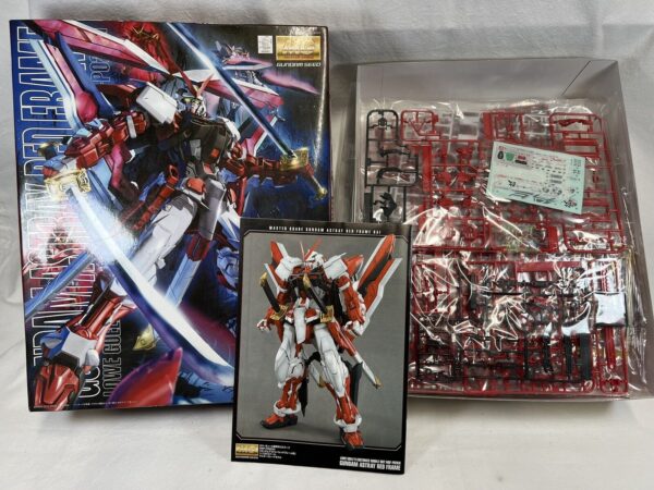 Bandai Modeli Kit Master Grade MG Gundam Astray Red Frame Gundam Seed - immagine 4