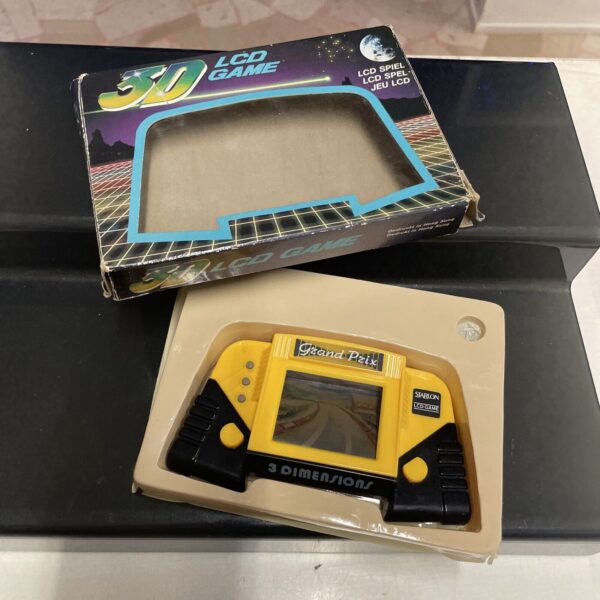 GIG Videogioco Grand Prix 3D Starlon LCD Game + Scatola - immagine 3