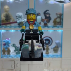 LEGO Minifigure - Wheelchair Racer  Col397- Serie 22 minifigures