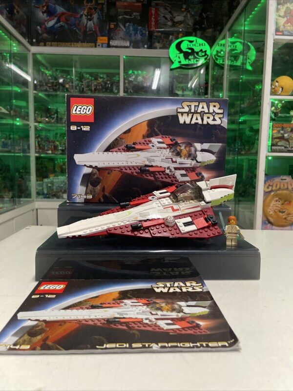 Lego - Star Wars - 7143 Jedi StarFighter