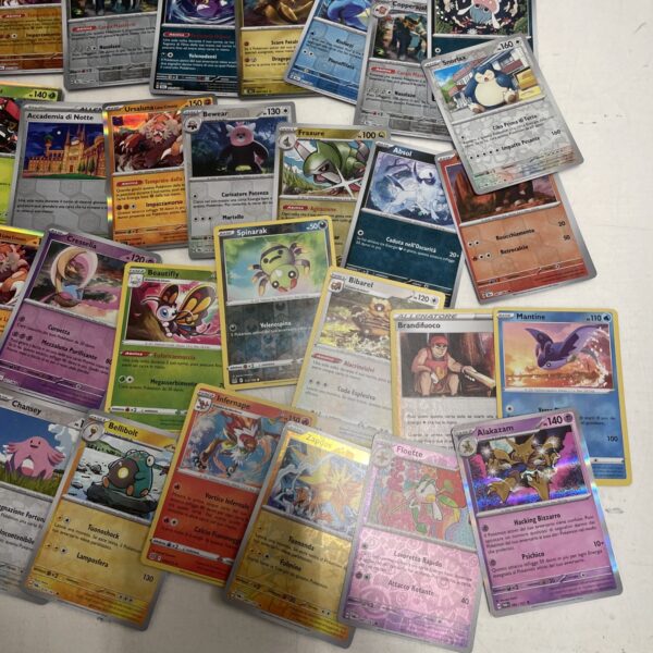 Lotto Carte Pokemon mix 500 ITA ENG JAP Rare e Brillanti Recenti Pikachu H - immagine 7