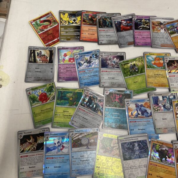 Lotto Carte Pokemon mix 500 ITA ENG JAP Rare e Brillanti Recenti Pikachu J - immagine 8