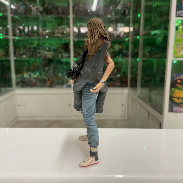 NECA - ALIENS - Alien 2 Ellen Ripley 18cm Action Figure - immagine 3