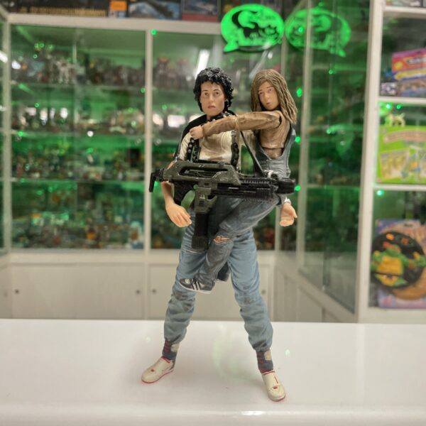 NECA - ALIENS - Alien 2 Ellen Ripley 18cm Action Figure