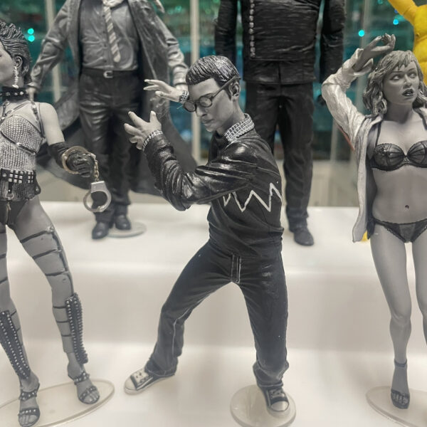 NECA Figure SIN CITY - Marv Manute Yellow Bastard Wendy Kevin ++ - Lotto - immagine 5