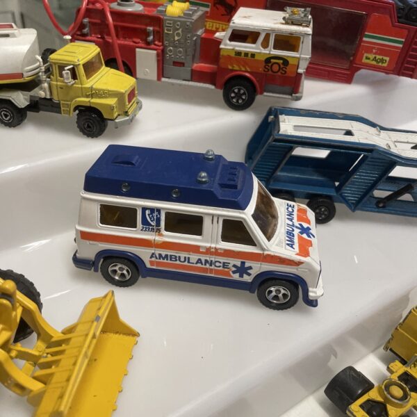 POLISTIL - MAJORETTE - MATCHBOX Lotto Camion Auto Scala  1:36 - immagine 4
