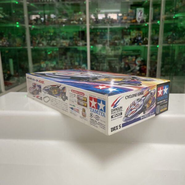 TAMIYA Mini 4wd - CYCLONE EDGE - Racer Evo serie No.5 1/32   Model Kit - immagine 3
