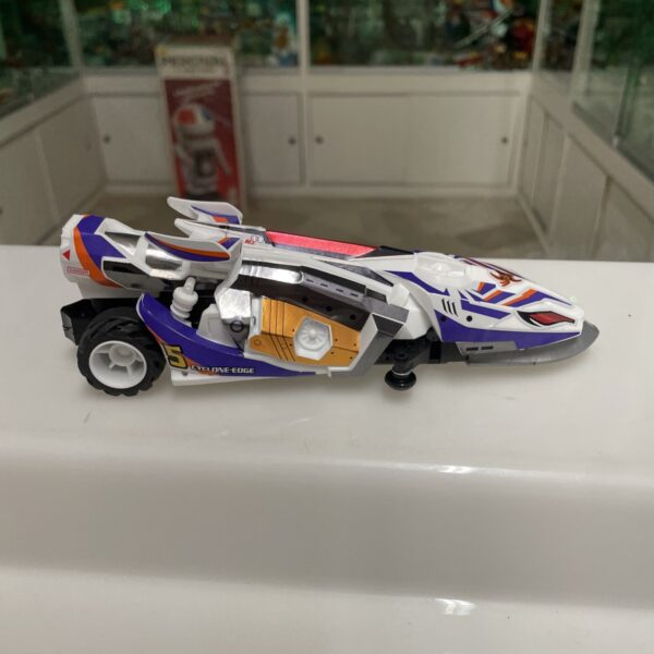 TAMIYA Mini 4wd - CYCLONE EDGE - Racer Evo serie No.5 1/32   Model Kit - immagine 7